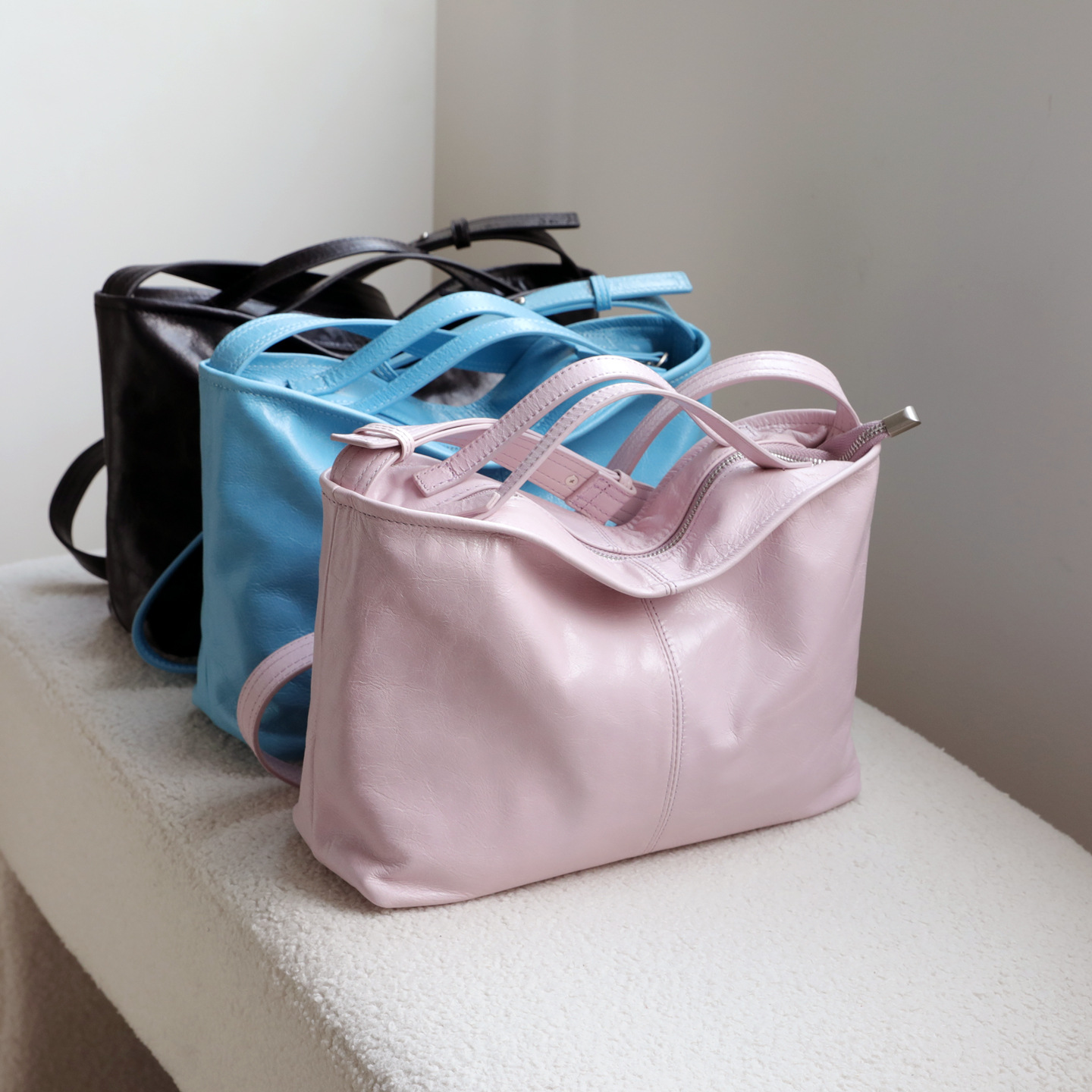 高級婦人用ショルダーバッグ ソフトレザー 大容量 スクエア型 - Luxury Bags Shopping のレビューと価格